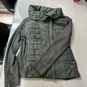 Helly hansen women puffer vest